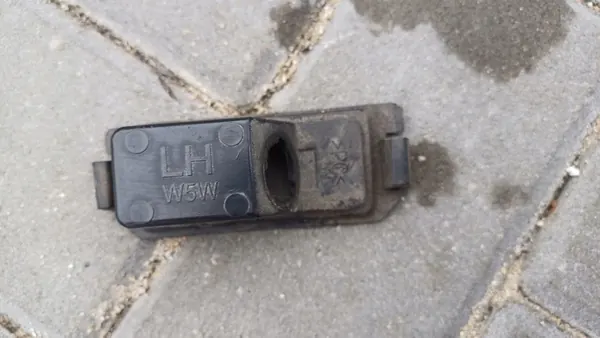 KIA SOUL II 13-19 Luz de Placa Esquerda 92501-B2000 image 2