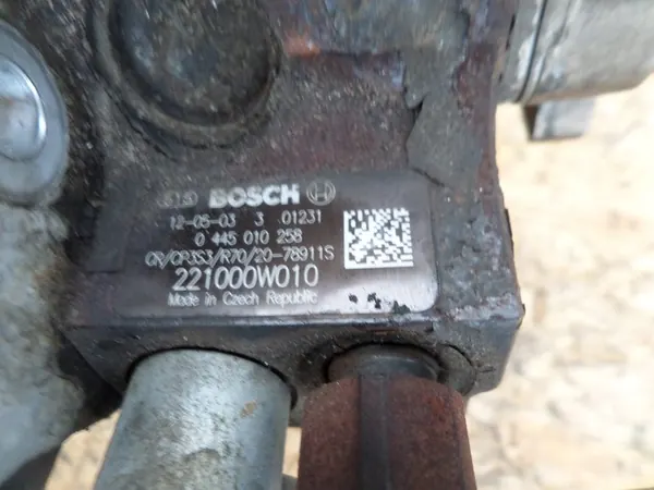 Kraftstoffinjektorpumpe Toyota Yaris 1.4 D4D Auris Corolla Verso image 3