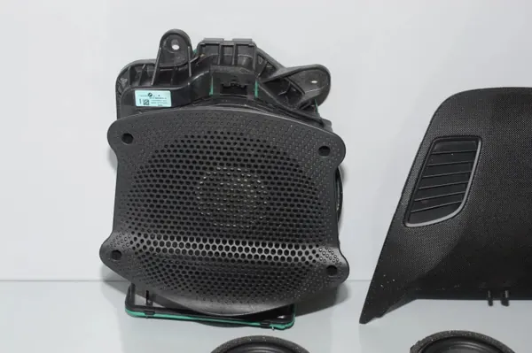 Sistema de som OEM 9354083 para BMW 6 Gran Turismo image 4