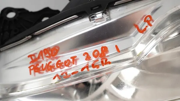 Vasen etuvalo OEM 362996139 Peugeot 208 12-15 image 3