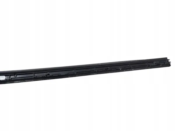 Höger Vindrutslist OEM A1566901800 Mercedes GLA image 6