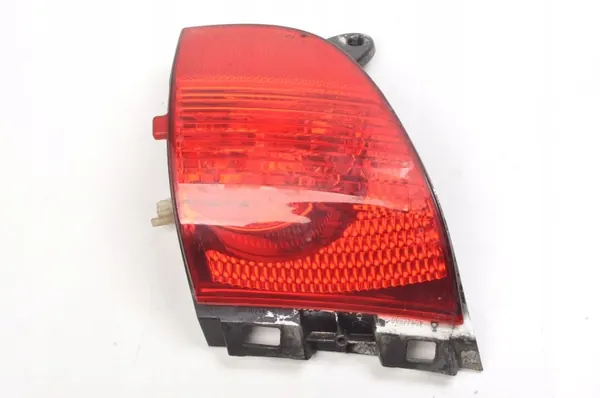 OEM 9683074480 Rechter Achterlamp voor Peugeot 2008 image 2