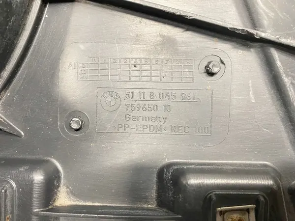 Front Left Wheel Arch BMW 2 E82 E88 M-Package image 5