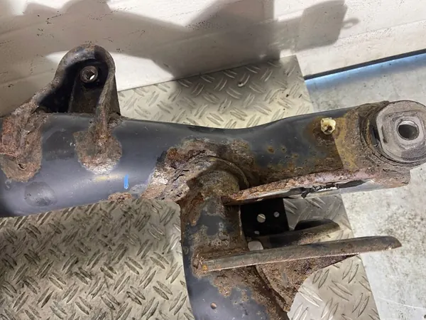 Audi Q3 Hintere Feder OEM 5N0505235L image 5