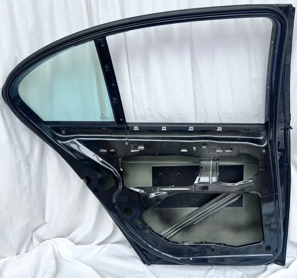 Puerta Trasera Izquierda BMW E65 OEM 475 Zafiro Negro image 5