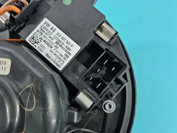 Ventilador VW Passat B7 3C1820015Q image 5