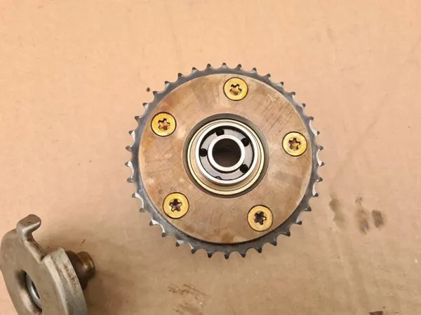 Rueda de distribución VANOS OEM 7500032 para BMW 1 E87 image 6