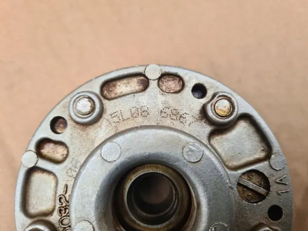 Rueda de distribución VANOS OEM 7500032 para BMW 1 E87 image 9