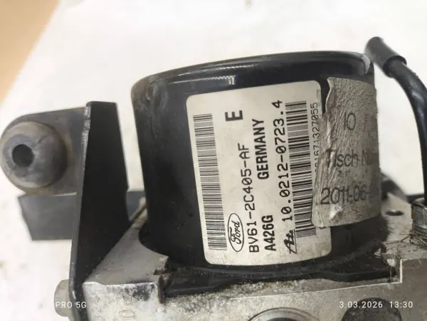 ABS-pump Fram Ford OEM BV612C405AF Begagnad image 5