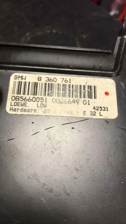 Amplificateur BMW OEM 8360761 pour Série 5 E34 image 3