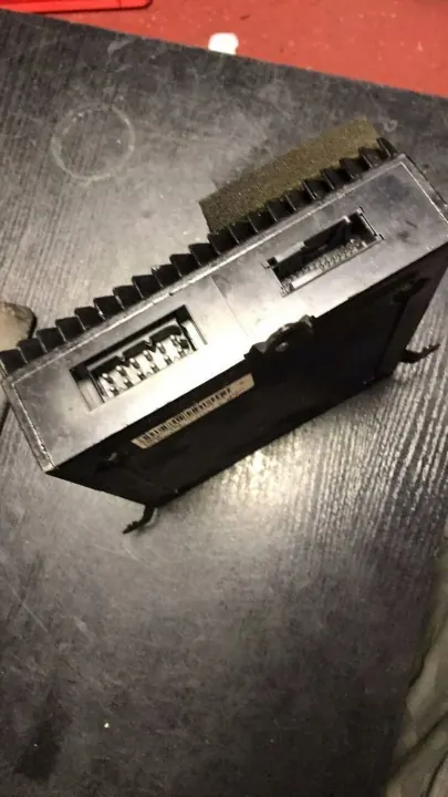 Amplificateur BMW OEM 8360761 pour Série 5 E34 image 4