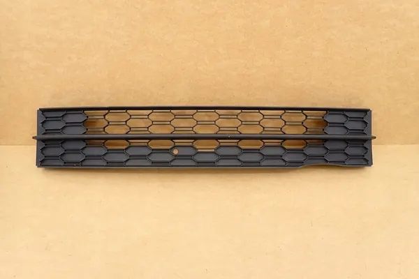 SKODA OCTAVIA III LIFT 16- Griglia Paraurti Anteriore 5E0853677L image 2