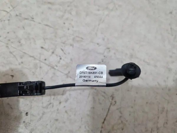 Antennivahvistin DP5T-18K891-CB Ford Explorer 2020- image 4