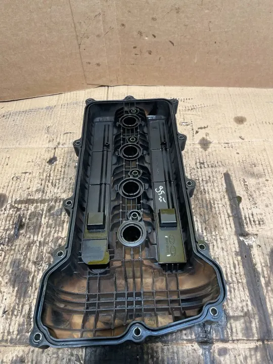 Couvercle de soupape Kia OEM 22410-2B000 Ceed I 1.6 image 5