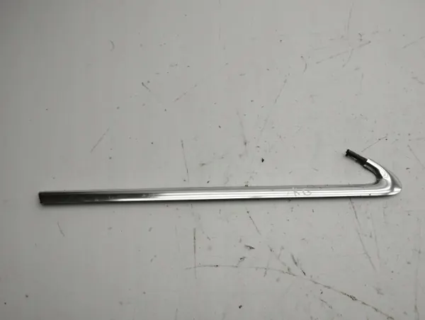 Audi A6 C7 bakrutslist vänster OEM 4G5853345D image 2