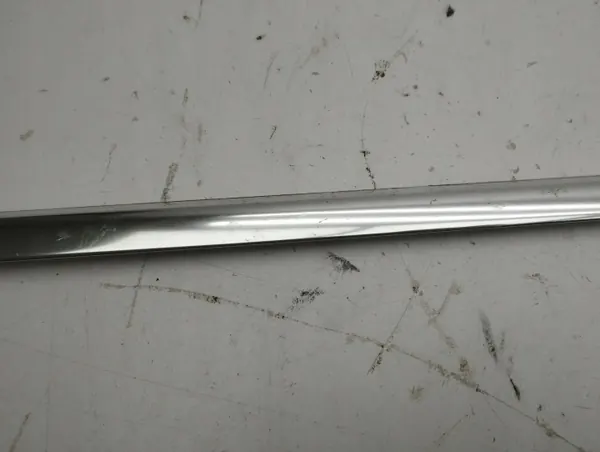 Audi A6 C7 bakrutslist vänster OEM 4G5853345D image 9