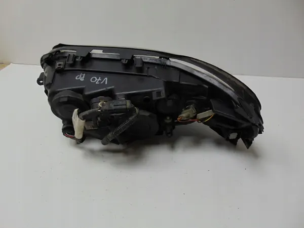 Oikea etu Xenon-ajovalo Volvo V70 II Lift image 7