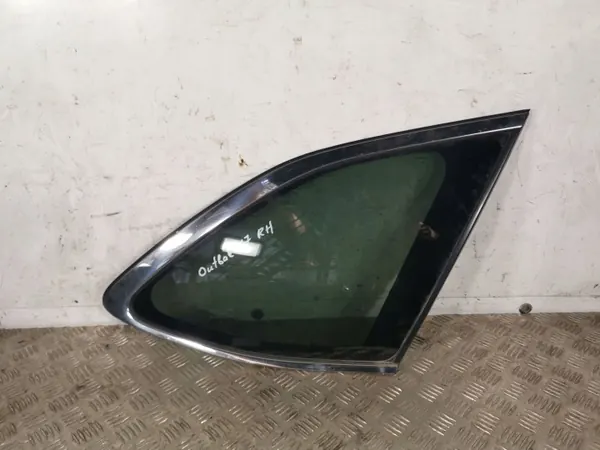 Subaru Outback Taka sivulasi OEM FBZ11147 image 2