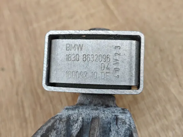 Avgasfäste OEM 8632096 för BMW X6 G06 image 3
