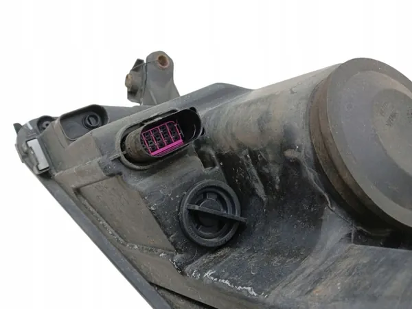 Gebrauchter rechter Frontscheinwerfer OEM 5N2941032K VW Tiguan I image 8
