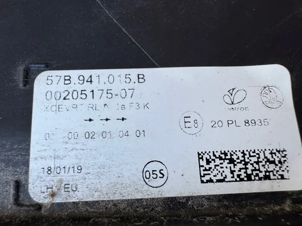 FARO ESQUERDO FULL LED SKODA KAROQ image 6