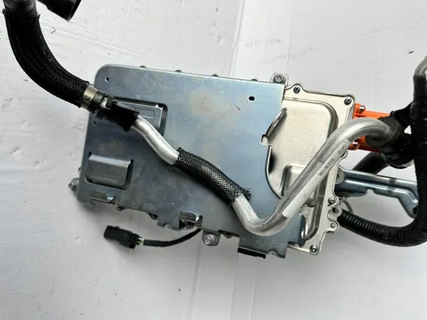 Convertidor Voltaje Ford Kuga MK3 OEM HYB LX68-14B227-BG image 3