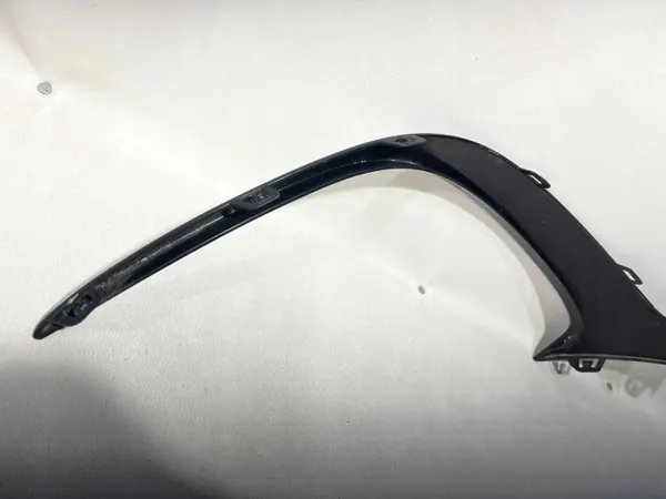 Fram höger stötfångarstrimma OEM A2958855801 image 6
