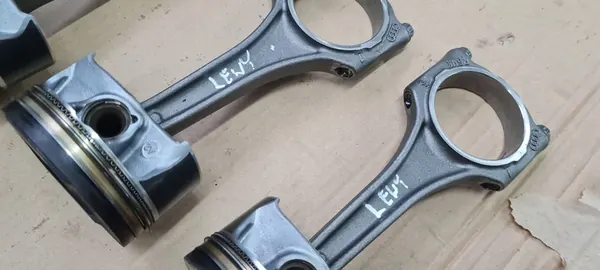 SQ5 80A Q5 LIFT Kolv med Vevstake Vänster 3.0 TFSI OEM 06M198401 image 7