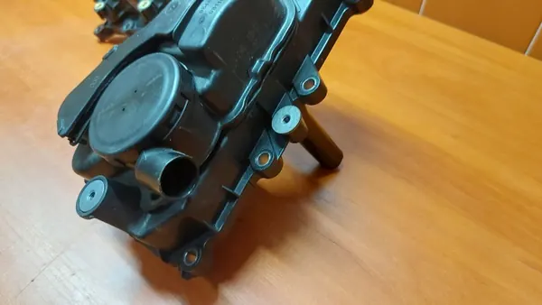 Couvercle de soupape OEM 9848808280 pour Citroen C4 C3 Peugeot 2008 image 5