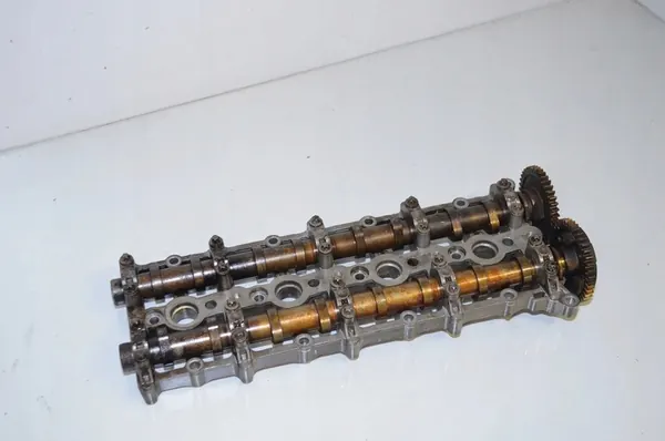 BMW 3 Motorutrymmet Delar 2.0L Diesel image 2