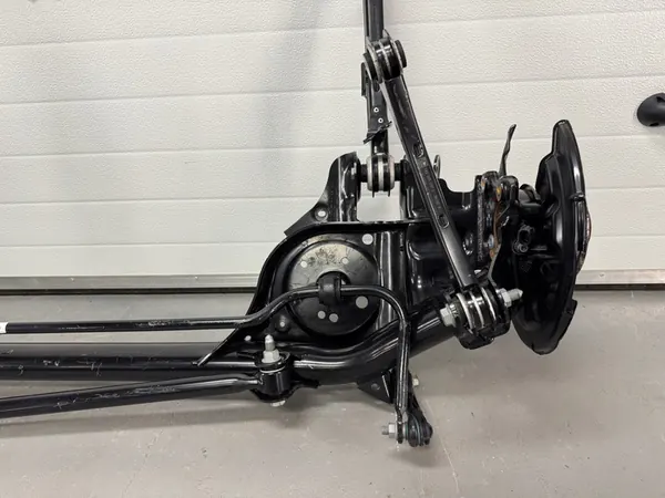 Trave posteriore VW Caddy V 2K7 Ford Connect MK3 4X4 5R3501102F image 4