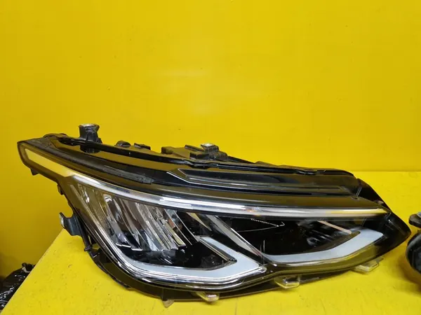 Faróis Full LED VW Golf 8 Esquerdo Direito image 10