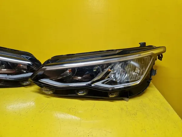 Faróis Full LED VW Golf 8 Esquerdo Direito image 6