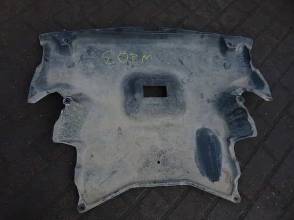 Proteção Inferior do Motor Mercedes C-Class W203 Europa image 4