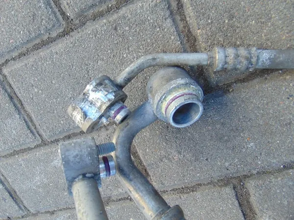 Ilmastointijohdot VW Passat B6 2.0FSI image 4