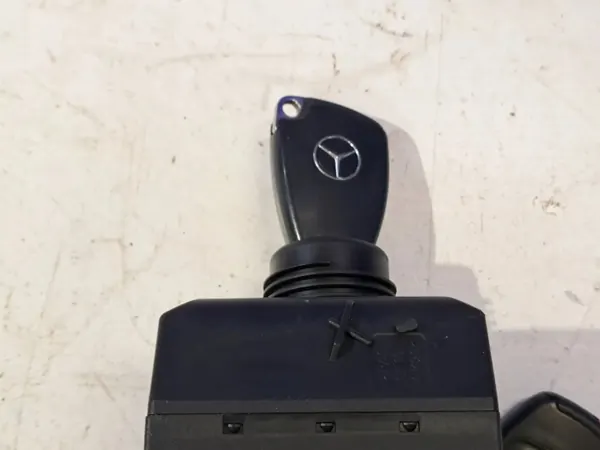 Sytytyskytkin OEM 2115451008 Mercedes-Benz E W211 image 3