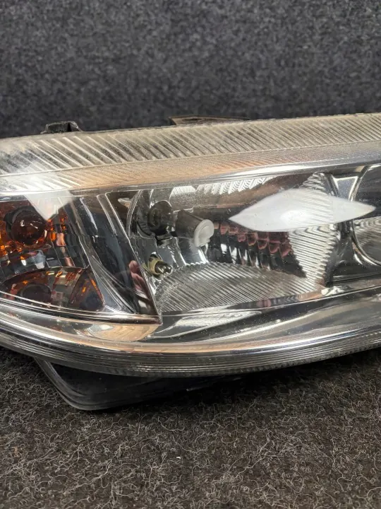 Renault Laguna II rechter Frontscheinwerfer OEM 8200002847 image 3