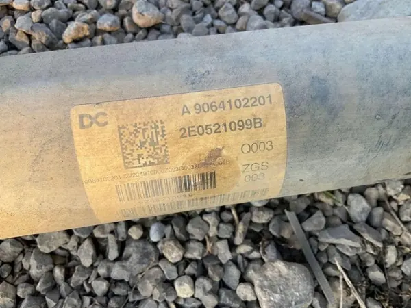 Gebruikte aandrijfas OEM 2E0521099B voor Mercedes-Benz image 3