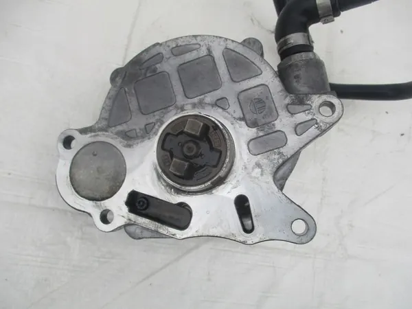 Imupumppu AUDI A4 B8 A5 A6 Q5 VW T5 T6 image 3