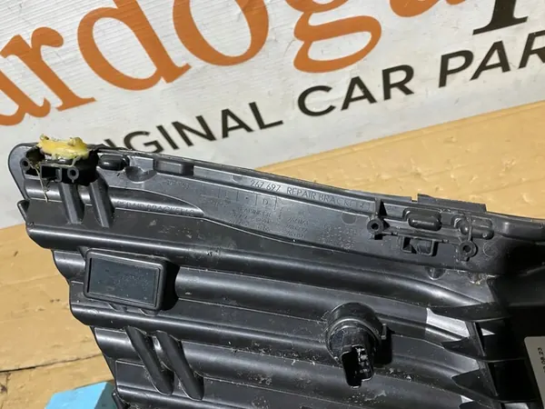 PEUGEOT 208 II LIFT 23- LÂMPADA LED DRL DIREITA image 2