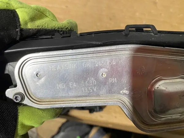 PEUGEOT 208 II LIFT 23- LÂMPADA LED DRL DIREITA image 4