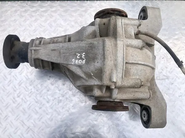 PORSCHE CAYENNE taka-alennin E2420884 2006 image 2