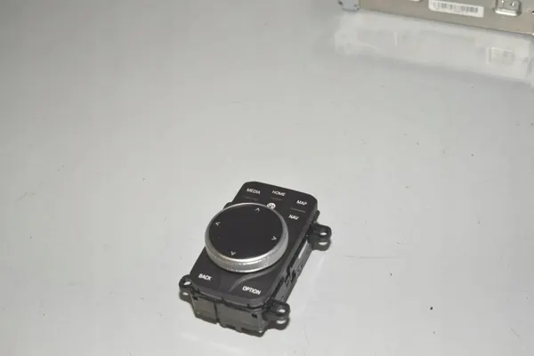 Système de navigation BMW OEM 7949339 pour F40 1.5L image 9