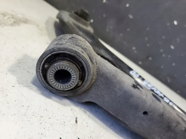 Braccio di controllo anteriore destro Citroen Berlingo III 1.6 BlueHDi image 4