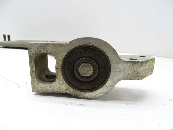 Braccio di Controllo Anteriore Destro Audi TT 8J 8J0407151D image 6