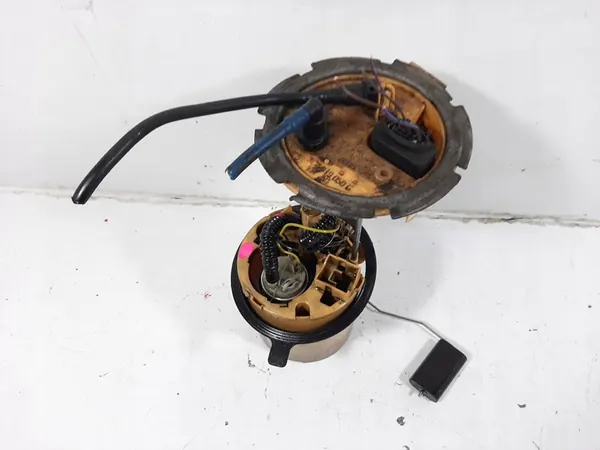 Bomba de combustível VW Passat B6 Sedan 1.9TDI image 4