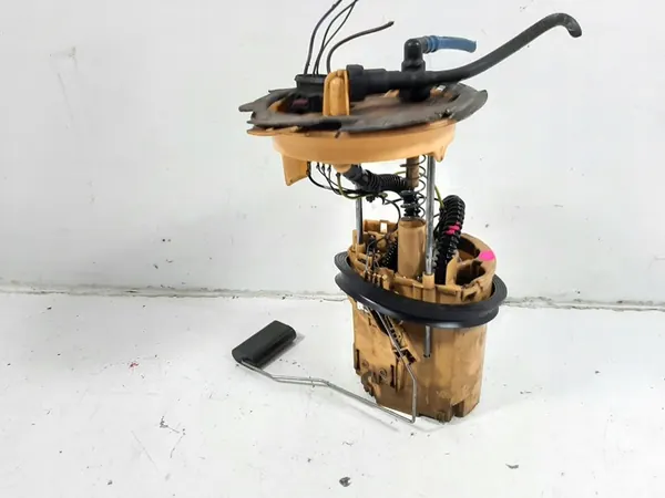 Bomba de combustível VW Passat B6 Sedan 1.9TDI image 8