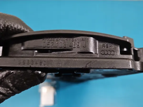 Klepdeksel voor Audi Q7 4.2 TDI 2005-2009 image 5