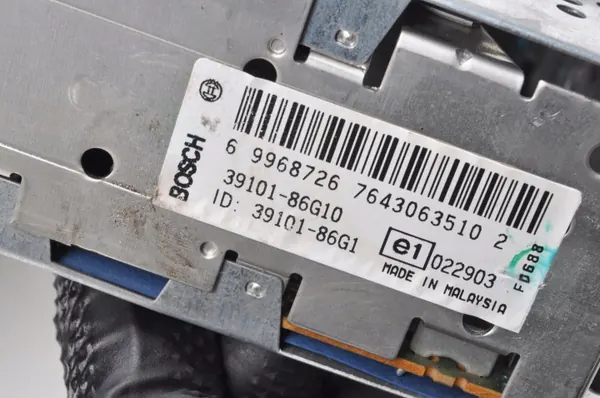 OEM 39101-86G10 Tehdasradio Suzuki Ignis II:lle image 6
