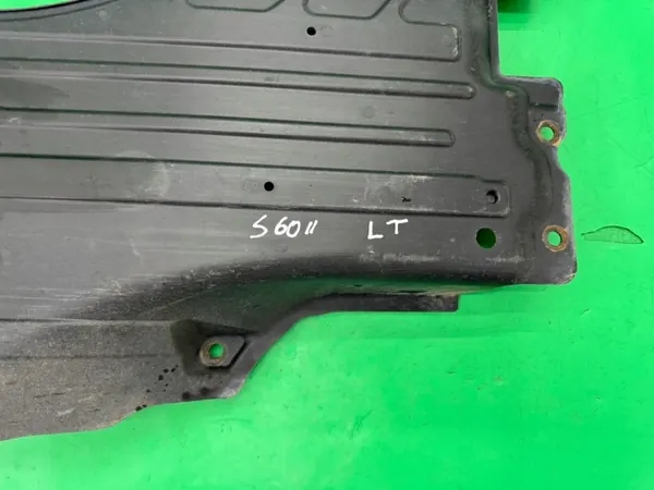 OEM 30736340 Salpicadero izquierdo trasero para Volvo S60 II image 4
